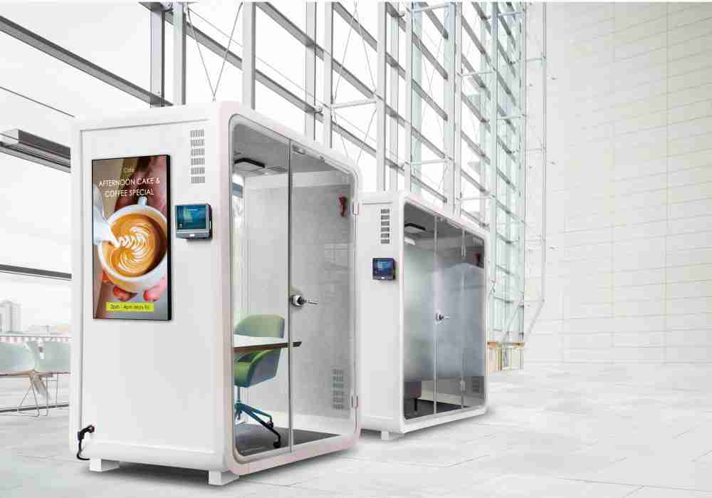 尊时凯龙子公司达擎之智慧行动办公舱，，，，采用PDLC智能调光玻璃设计，，透过通电与断电的电流切换，，，，呈现透明与雾面效果，，，，具节能降耗特性并兼顾隐私，，，确保信息安全